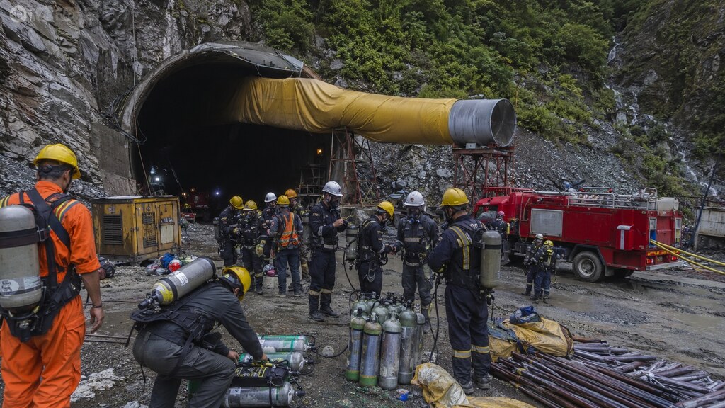 Hindistan'ın Sikkim Eyaletinde Hidroelektrik Tünel Patlaması: 12 Ölü, 13 Kayıp